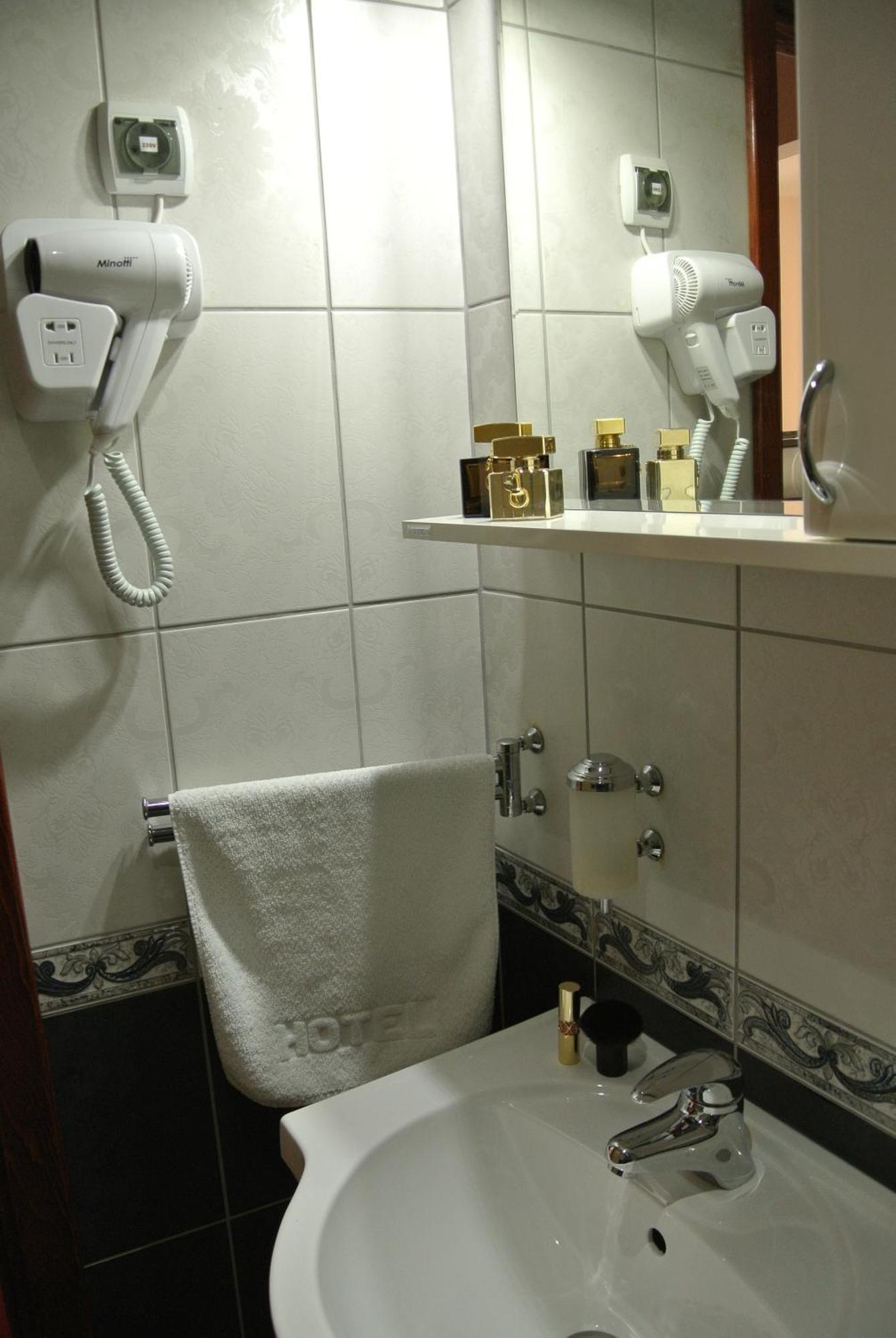 Garni Hotel Beograd Negotin Rum bild